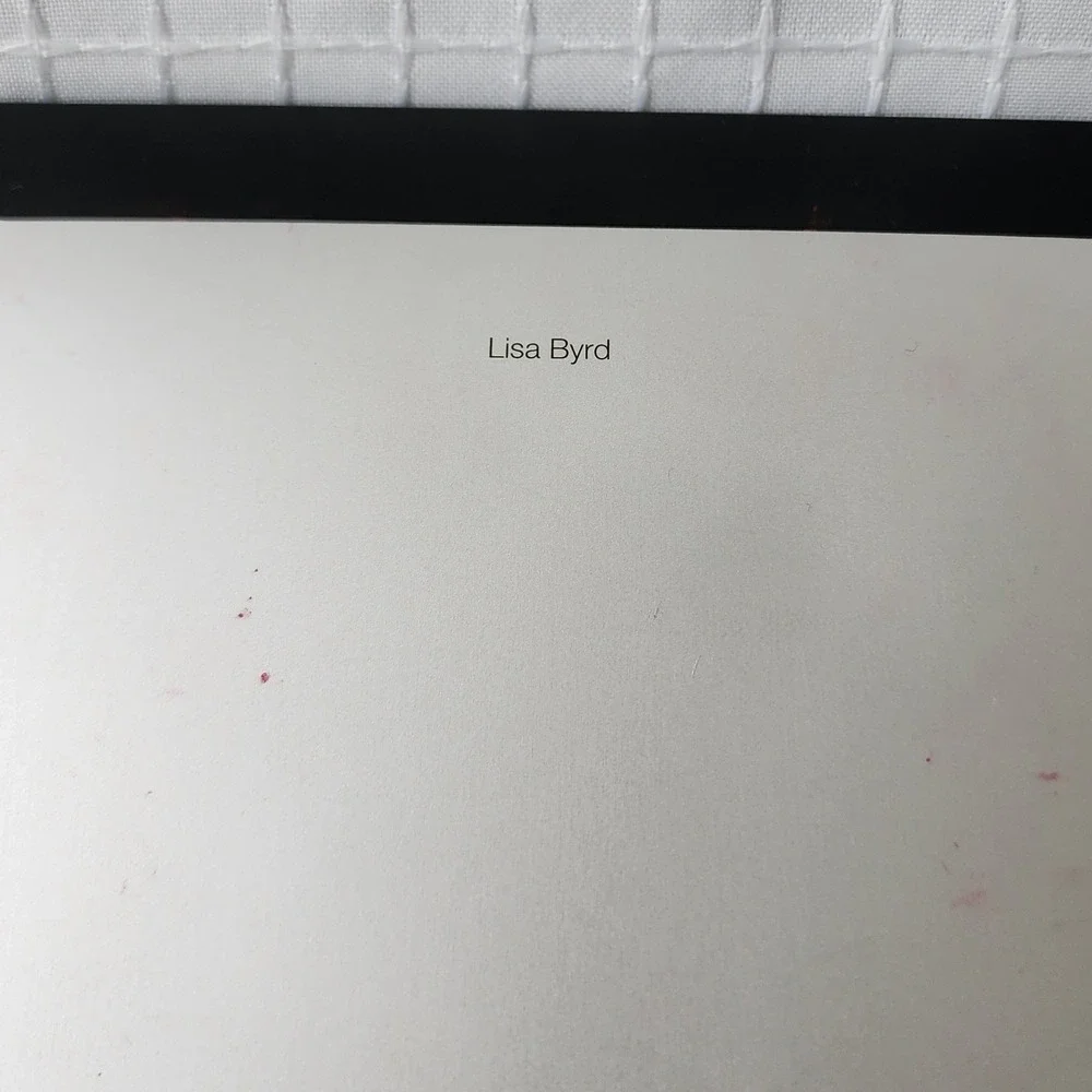 Apple iPad 1st Gen 32gb Silver A1337 WiFi 3g powers on Locked see Description‎
